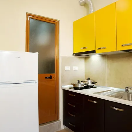 Todo Apartements * Dıraç