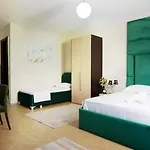 Todo Apartements Apartament *